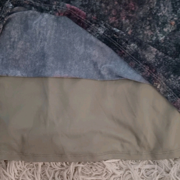 No Boundaries Gray Floral Print, Lined Stretchy Dress Womens Size XL 16/18 NWT - Picture 4 of 10